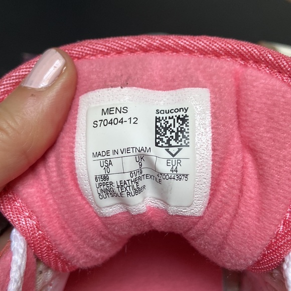 Pink and grey Saucony sneakers - Picture 5 of 6